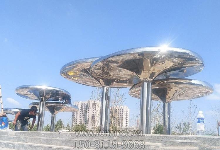 城市广场摆放不锈钢镜面蘑菇凉亭装饰摆件博鱼网页版