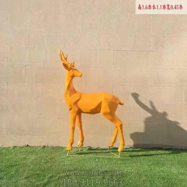 园林草地摆放玻璃钢喷漆抽象梅花鹿博鱼网页版