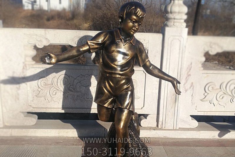 广场跳舞美女人物玻璃钢仿铜博鱼网页版