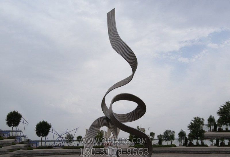 户外广场不锈钢飘向空中的飘带博鱼网页版
