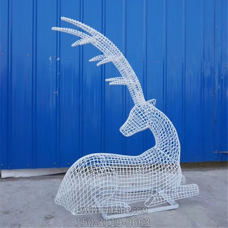 不锈钢网格金属镂空动物梅花鹿博鱼网页版