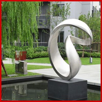 异性户外广场不锈钢镜面创意抽象园林大型景观摆件博鱼网页版