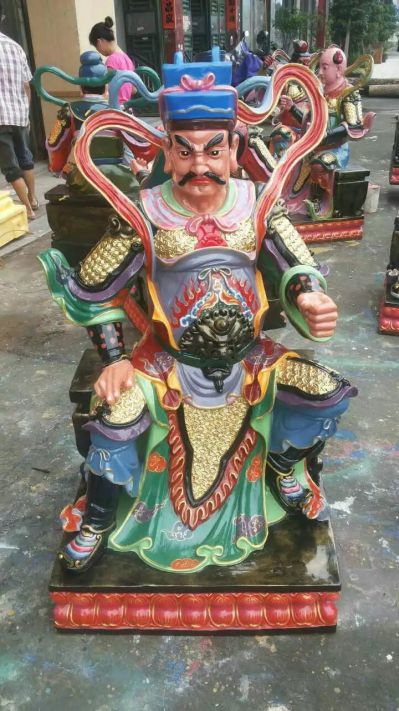 玻璃钢彩绘大型寺庙人物景观太岁博鱼网页版
