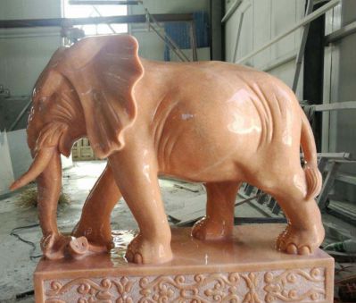 户外大型石雕晚霞红石雕大象博鱼网页版