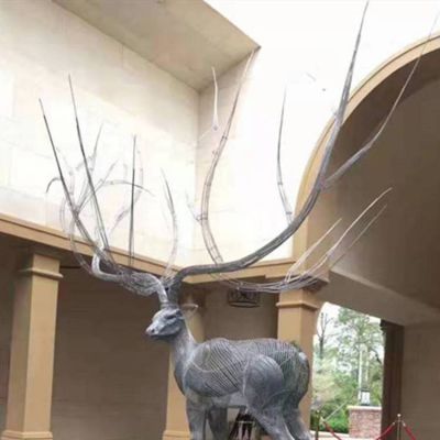 不锈钢镂空梅花鹿园林景观博鱼网页版