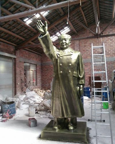 景区不锈钢挥手的毛泽东博鱼网页版