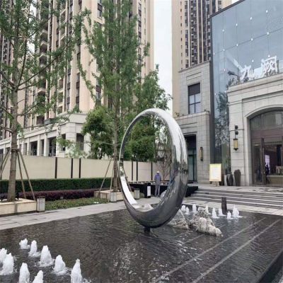 不锈钢镜面圆环景观博鱼网页版，园林水景喷泉装饰景观