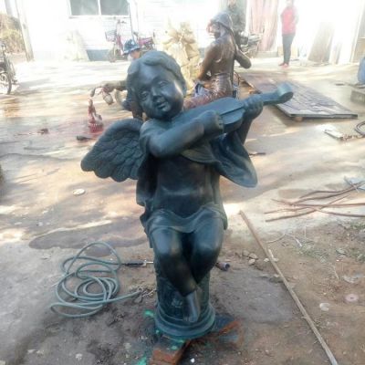 玻璃钢仿青铜小天使弹小提琴别墅园林博鱼网页版
