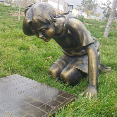 公园玻璃钢仿铜户外景观儿童下棋的情景博鱼网页版