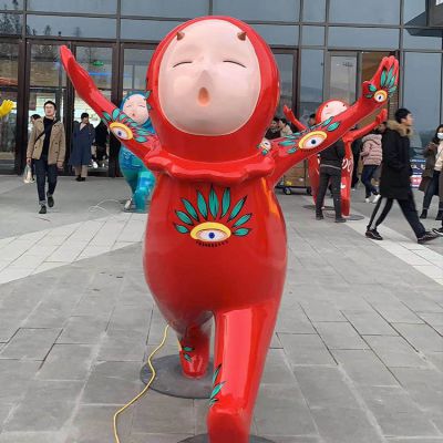 商场门口大型玻璃钢彩绘卡通人物景观