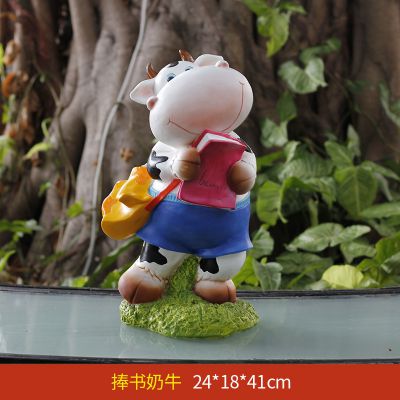 草坪一只看书的玻璃钢牛博鱼网页版