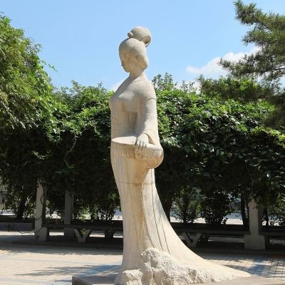 园林历史人物著名美女秦罗敷砂岩石博鱼网页版像
