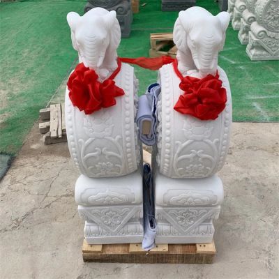 汉白玉石雕门口抱鼓石