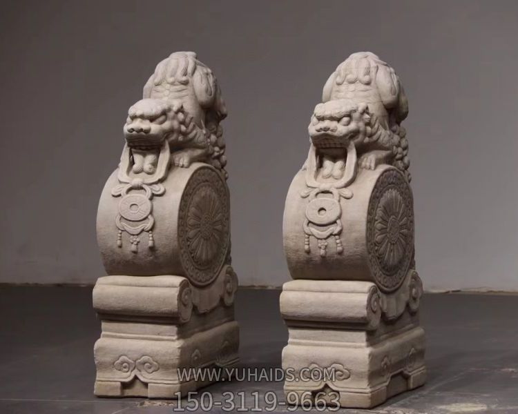 中式庭院门口摆放镇宅青石貔貅石墩博鱼网页版