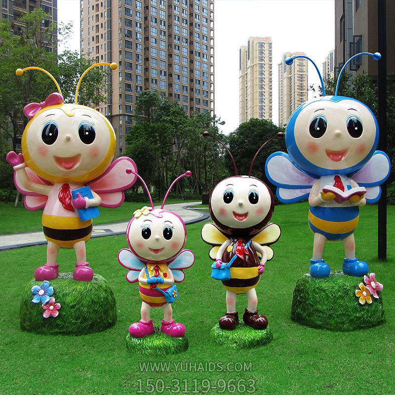 城市花园广场摆放看书学习四只玻璃钢蜜蜂博鱼网页版