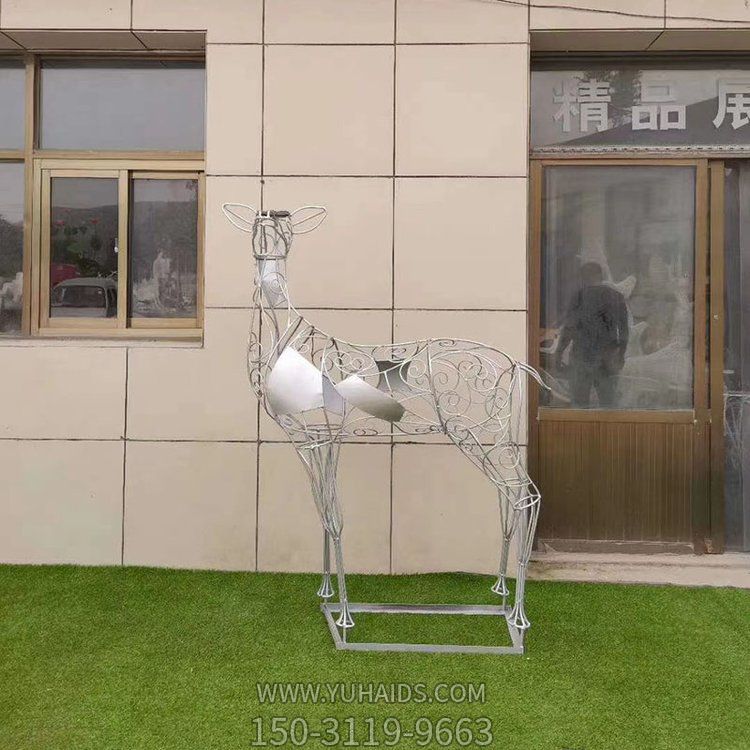 小区装饰不锈钢镂空梅花鹿博鱼网页版