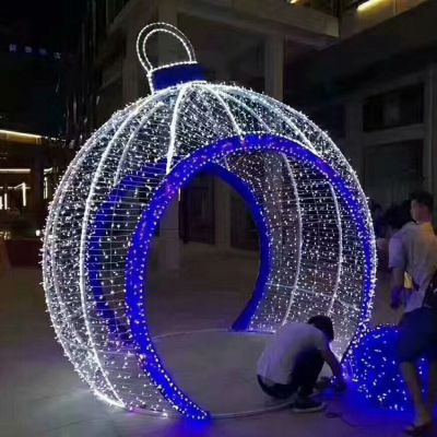 户外广场摆放不锈钢镂空发放南瓜车小品博鱼网页版