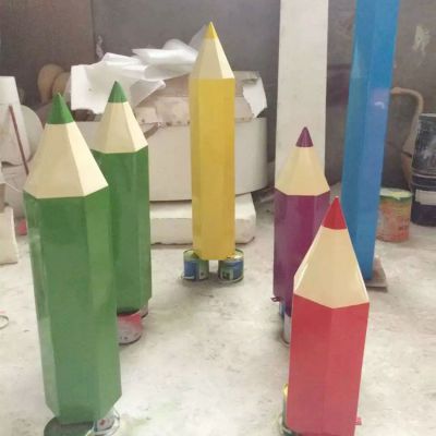 校园广场不锈钢创意几何铅笔博鱼网页版