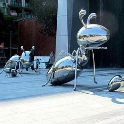 广场摆放不锈钢镜面大型蚂蚁博鱼网页版