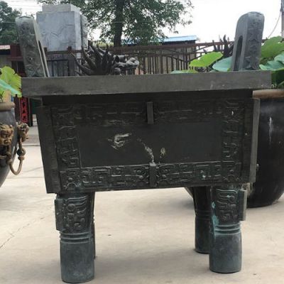 寺庙大型仿古青铜器千足鼎博鱼网页版