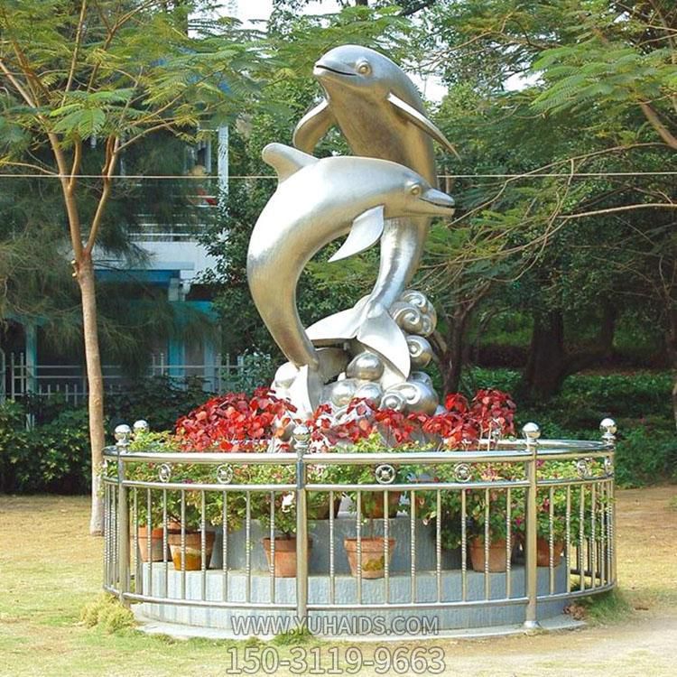 花园广场不锈钢海豚博鱼网页版