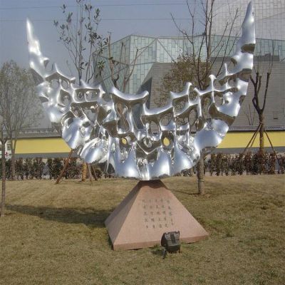 镂空月亮摆件  园林景观小品抽象不锈钢博鱼网页版