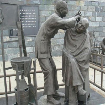 广场街道玻璃钢仿铜园林景观情景小品理发的人物博鱼网页版