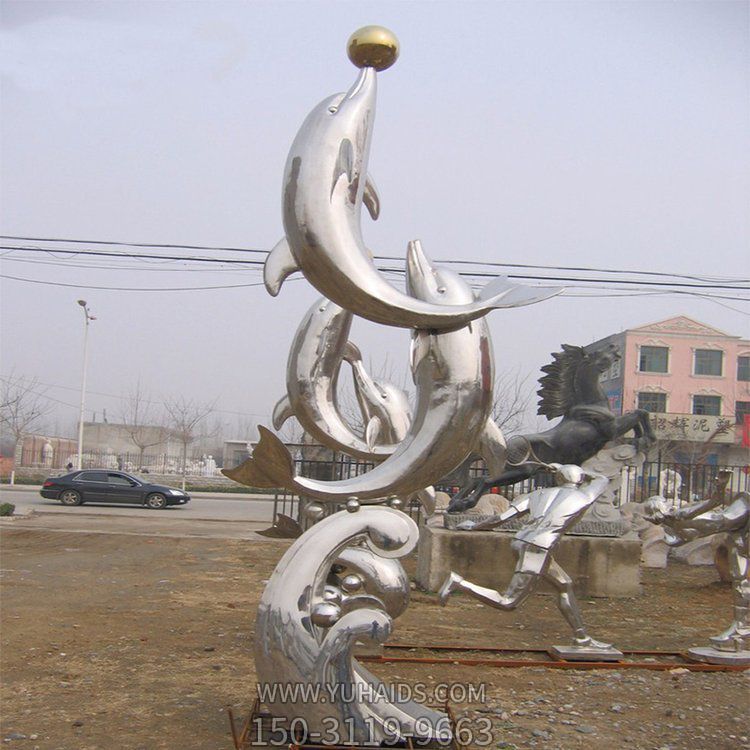 海洋馆户外水池摆放不锈钢镜面海豚小品博鱼网页版