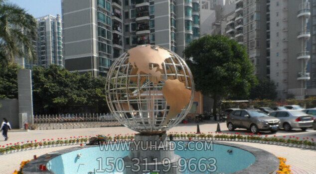 池塘水中创意镂空铁艺装饰品地球仪博鱼网页版