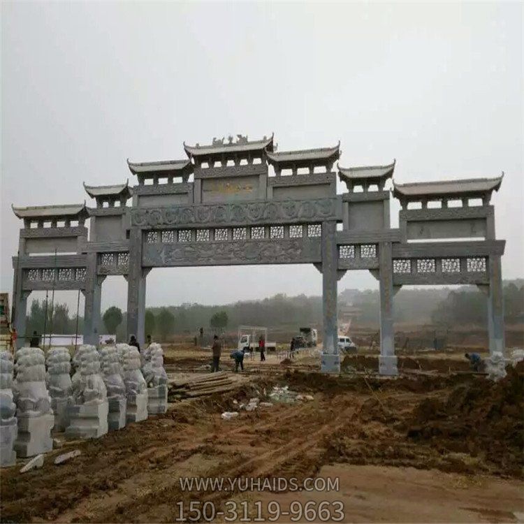 城镇村口大型石雕牌坊博鱼网页版