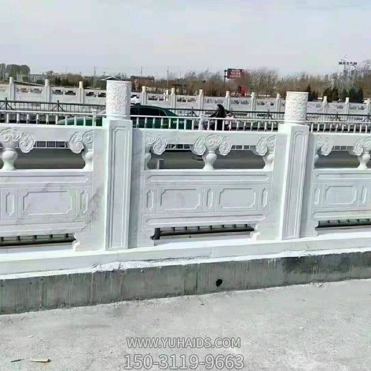 城市街道摆放汉白玉雕刻防护栏板博鱼网页版