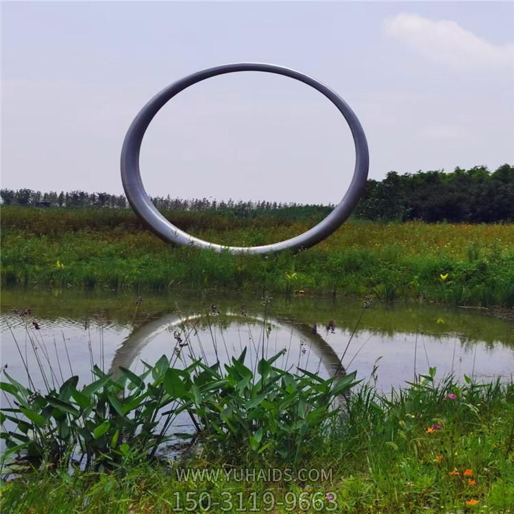 户外园林景观不锈钢彩绘圆环博鱼网页版摆件