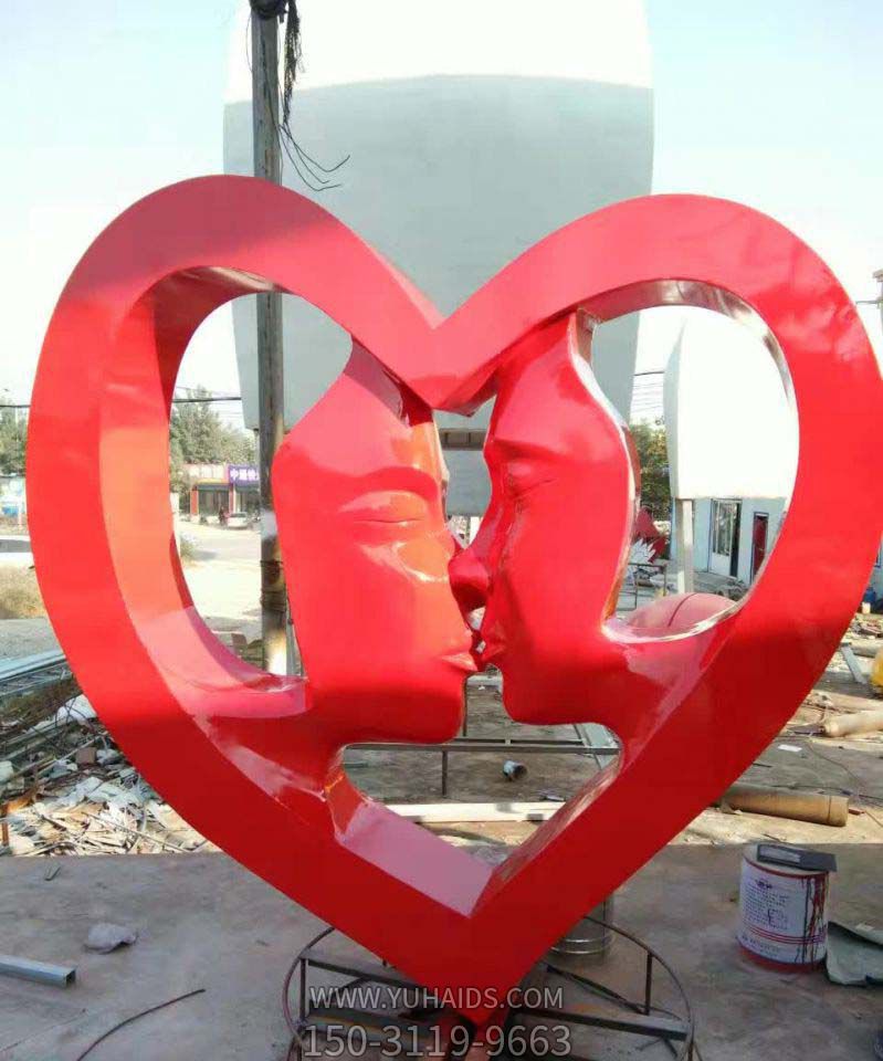 公园广场玻璃钢亲亲爱心博鱼网页版