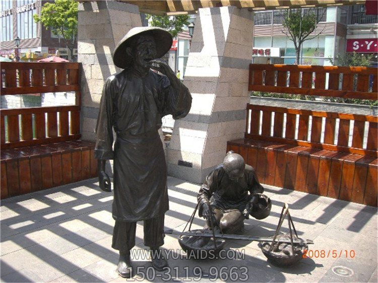 城市街道玻璃钢仿铜叫卖的人物情景小品博鱼网页版