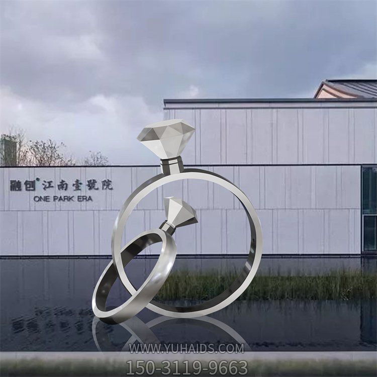 广场大型不锈钢几何戒指博鱼网页版