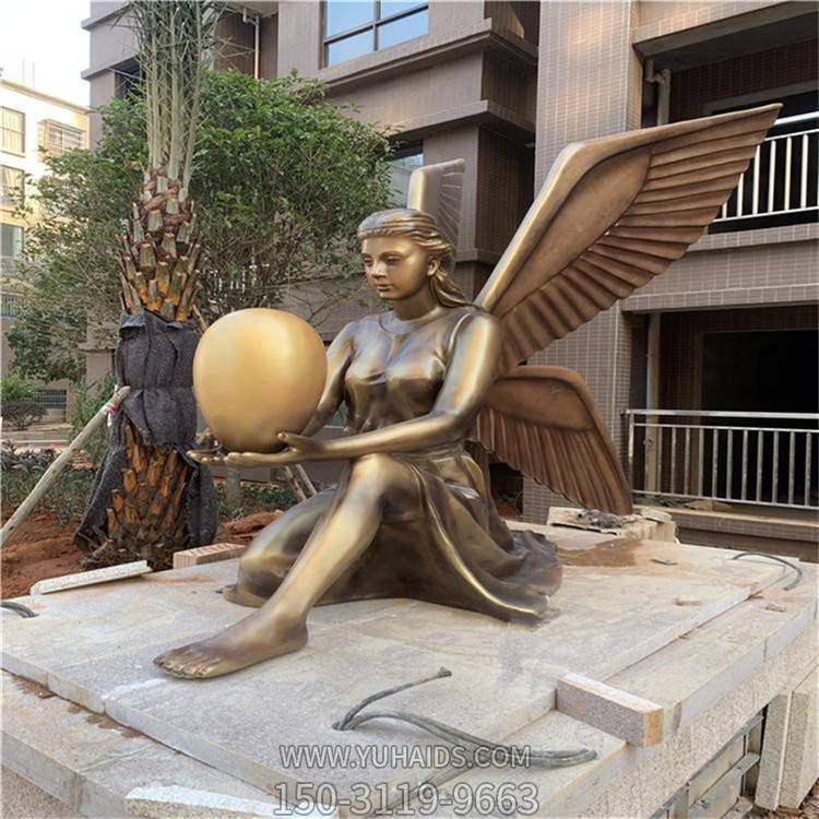 玻璃钢天使人物摆放地产中心园林景观博鱼网页版