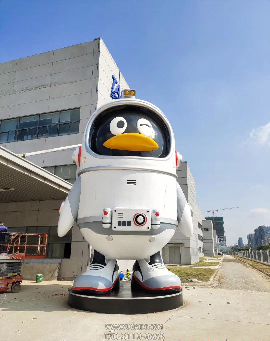 城市街道不锈钢企鹅博鱼网页版