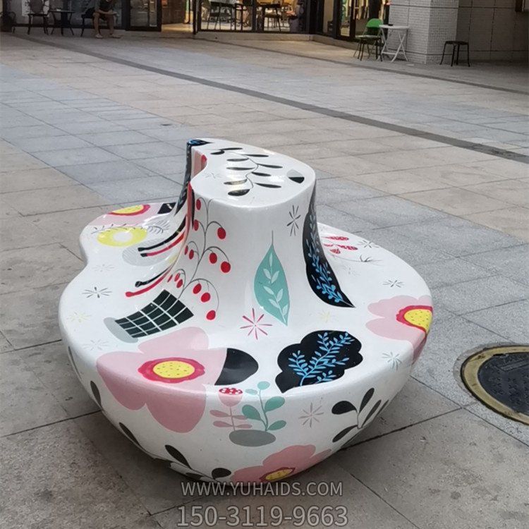 玻璃钢彩绘创意园林景观座椅博鱼网页版