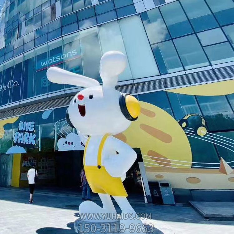 城市街道大号玻璃钢兔子博鱼网页版