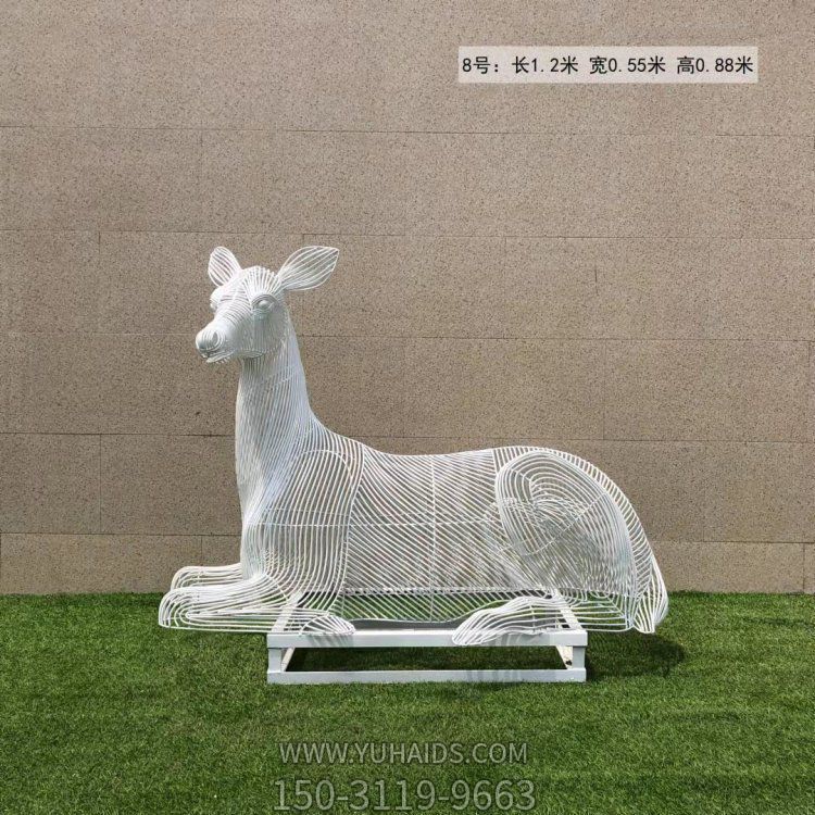 售楼处草坪景观美陈装饰摆件不锈钢抽象梅花鹿博鱼网页版