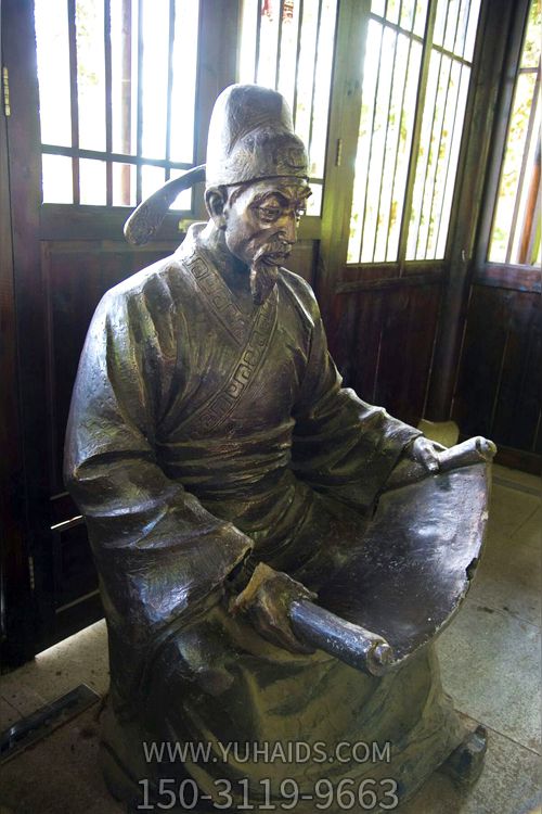 学院摆放唐朝书法家欧阳询玻璃钢仿铜博鱼网页版