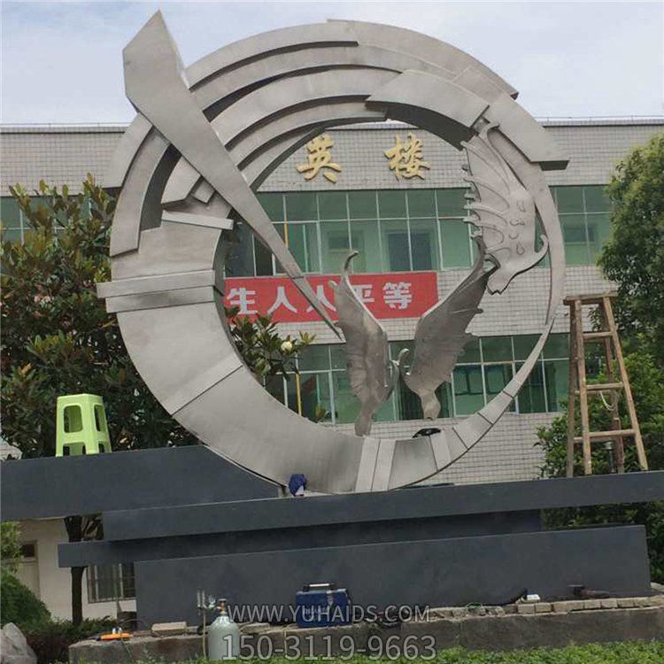 大型不锈钢圆环蝴蝶校园景观博鱼网页版