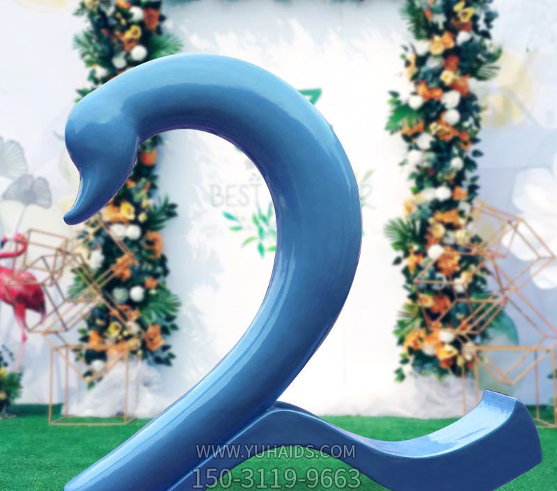 商场创意个性蓝色玻璃钢天鹅博鱼网页版