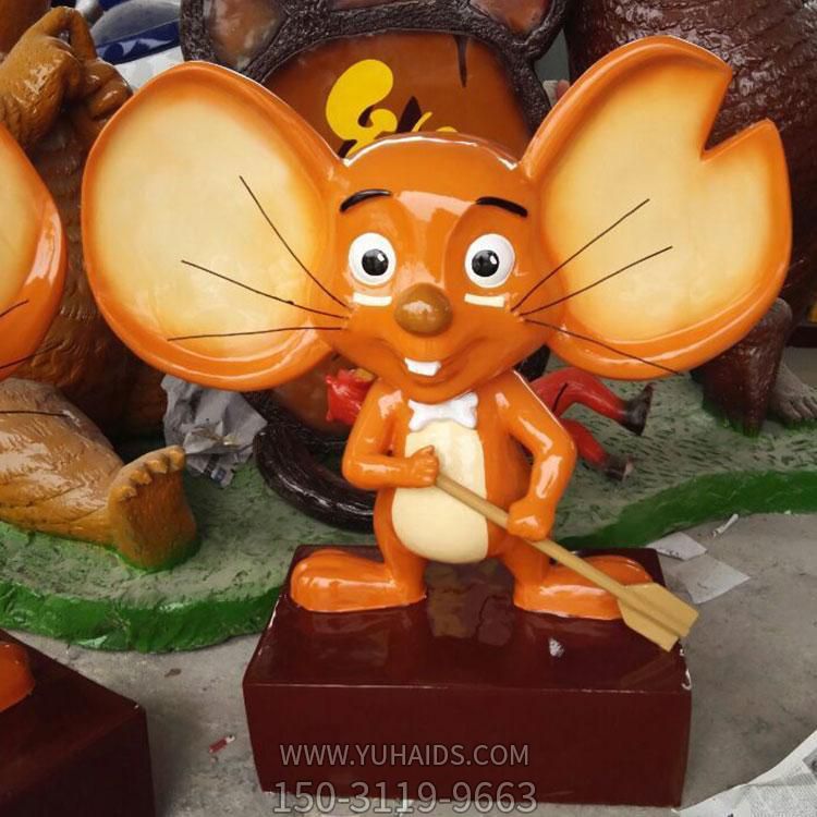 商场创意玻璃钢卡通老鼠博鱼网页版