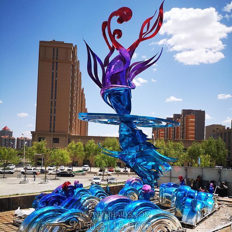 广场大型创意不锈钢电镀鱼博鱼网页版