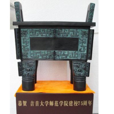 大型校园广场仿古青铜器鼎博鱼网页版