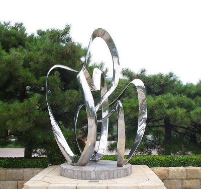 公园园林装饰摆放不锈钢镜面飘带博鱼网页版