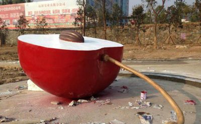 游乐园半块玻璃钢苹果博鱼网页版