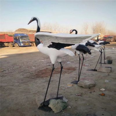 玻璃钢仿真动物景观 户外庭院大型仙鹤博鱼网页版