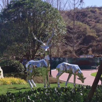 不锈钢块面梅花鹿